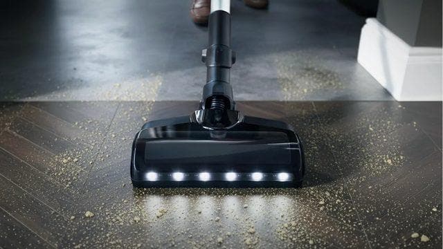 LED Başlıkların Arkasındaki Optik Bilimi Bize Ne Gösteriyor?