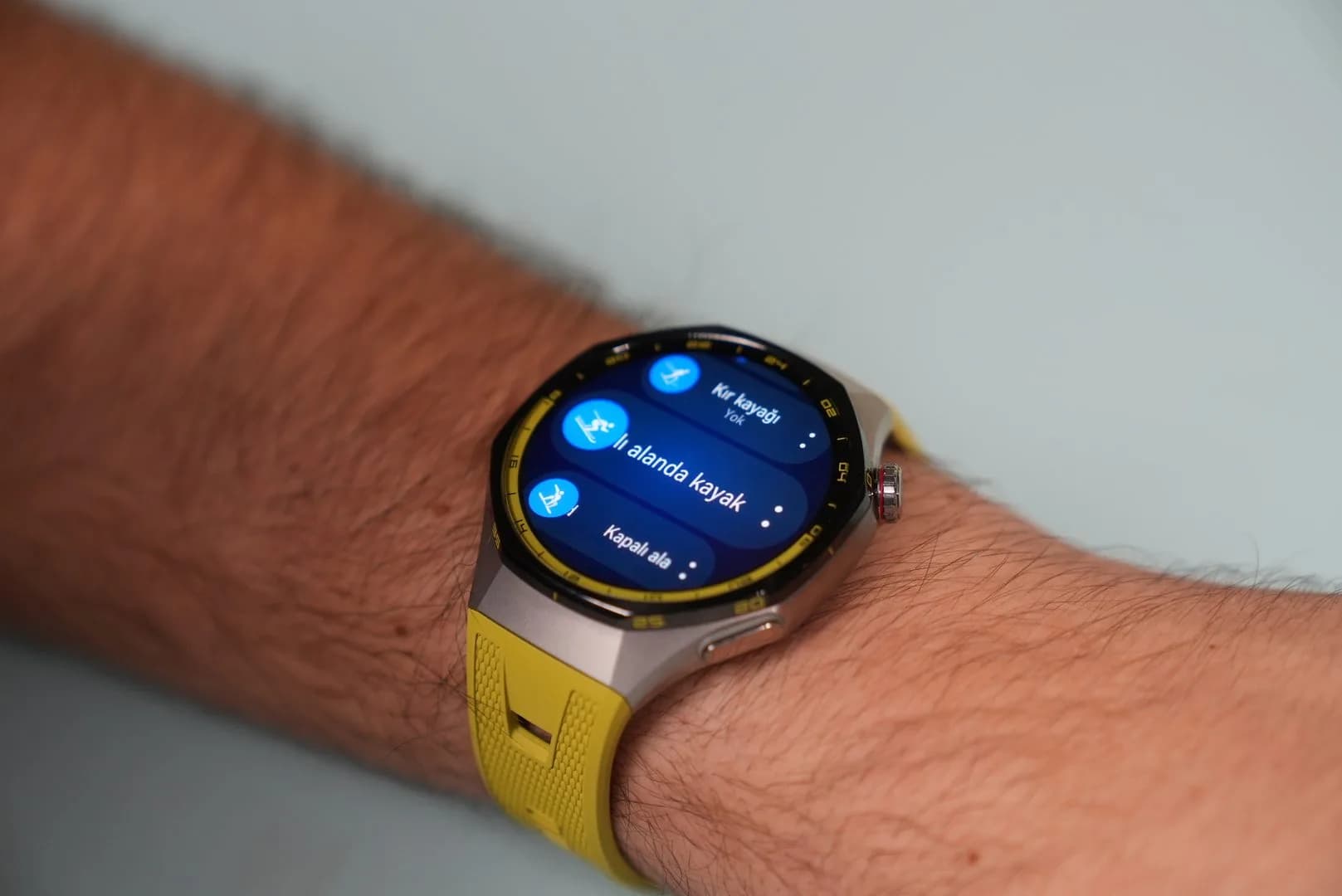Huawei Watch GT 7 Serisi, uzun pil ömrü ve gelişmiş spor takibi sunuyor