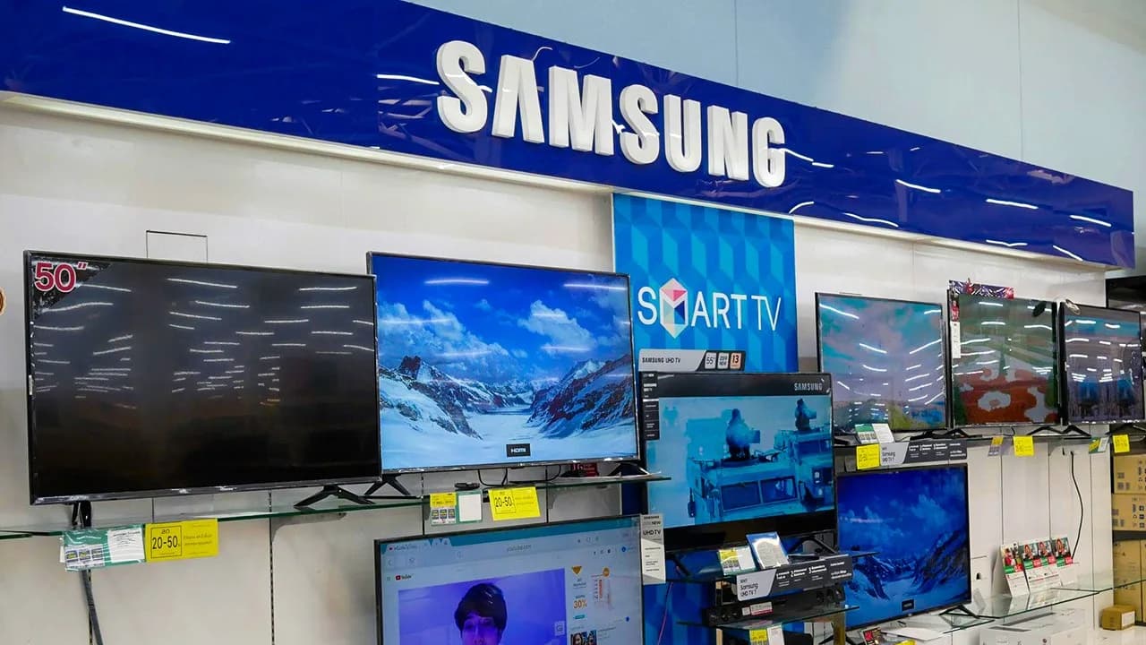 Televizyonundaki Reklamlardan Şüphelendi, Samsung’un Yazılımını Kırdı!